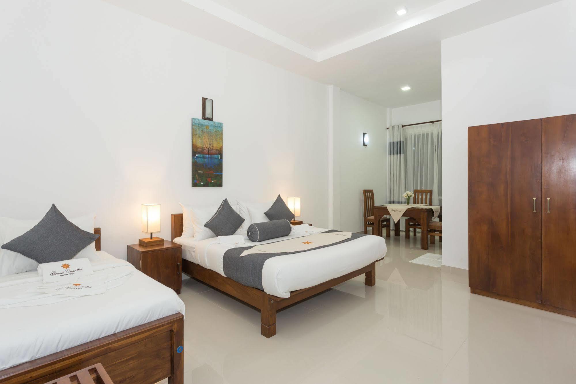 Grand Camellia Hotel Nuwara Eliya Bagian luar foto